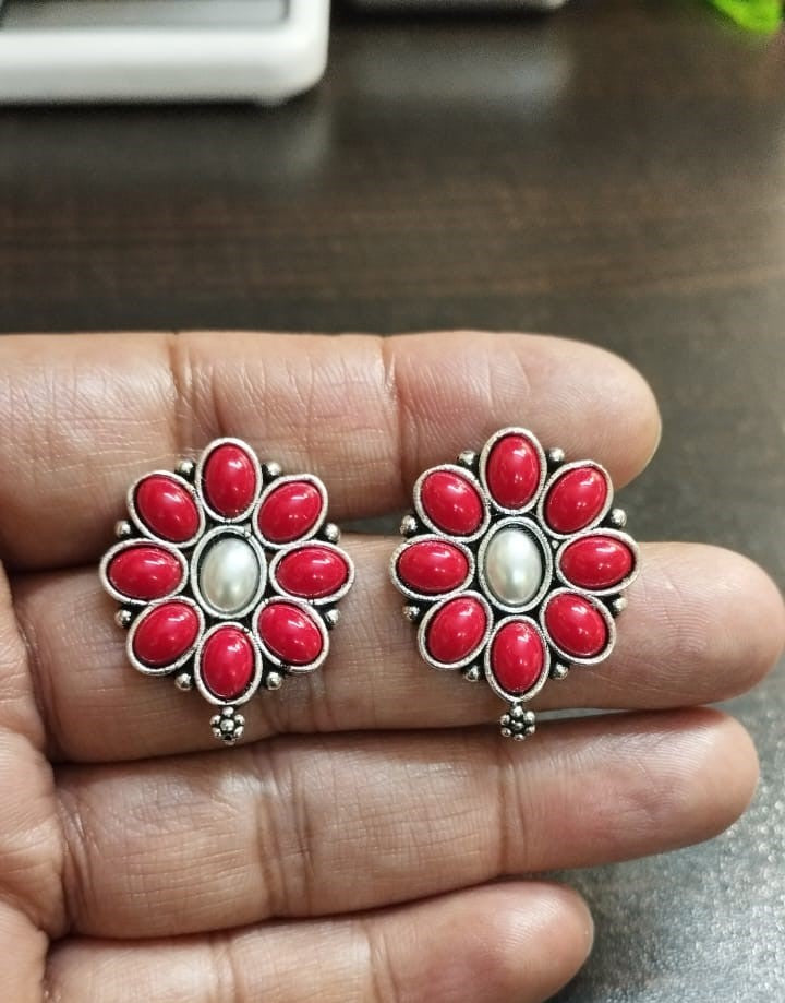 Multicolored Oxidised Stud