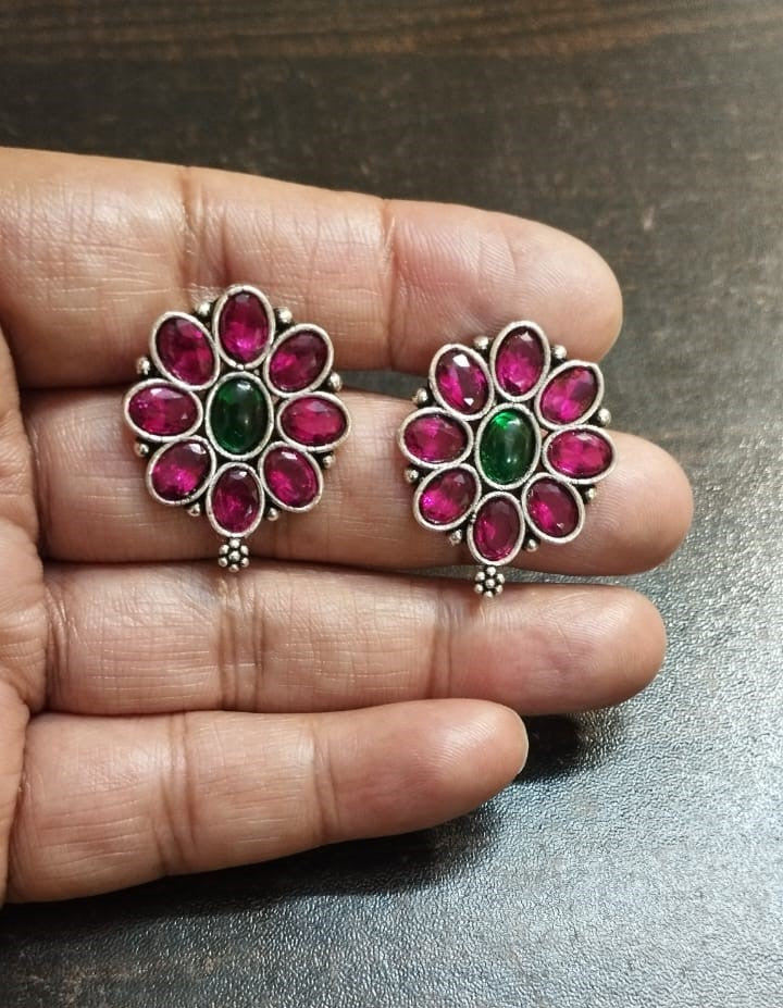Multicolored Oxidised Stud