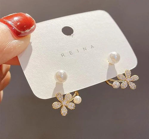 Pearl Flower Stud Earring