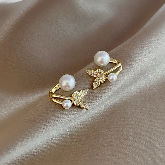 Butterfly Pearl Stud Earring