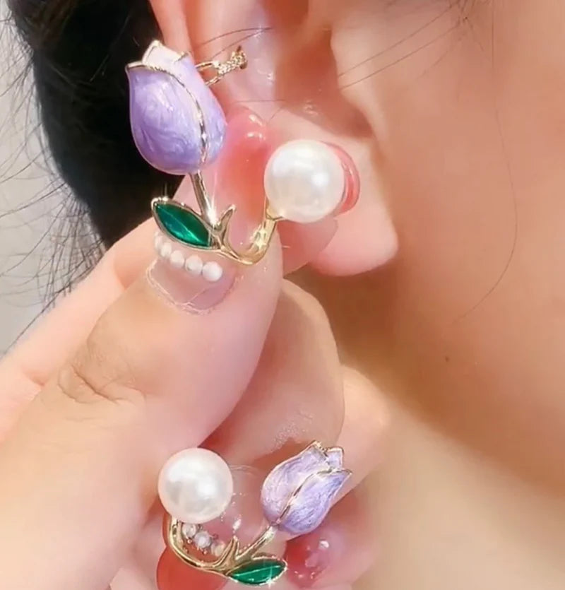 Tulip Flower Stud