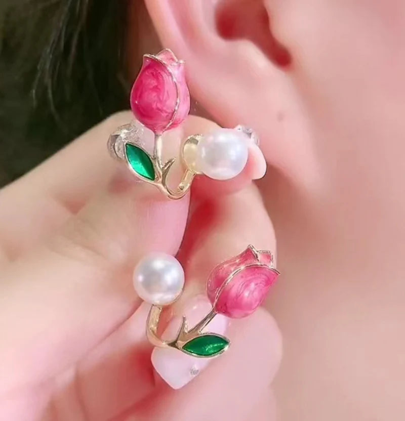 Tulip Flower Stud