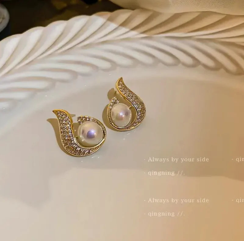 Pearl Zircon Earrings