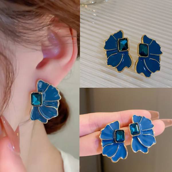 Flower Stud Earrings