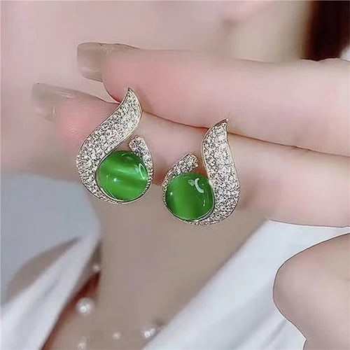 Pearl Zircon Stud Earring
