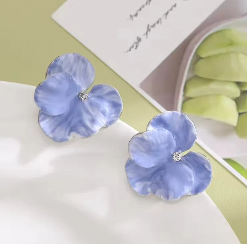 Flower Crystal Stud earrings