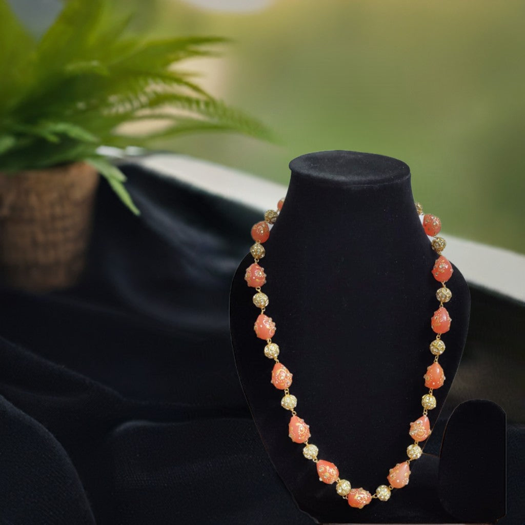 ORANGE MALA