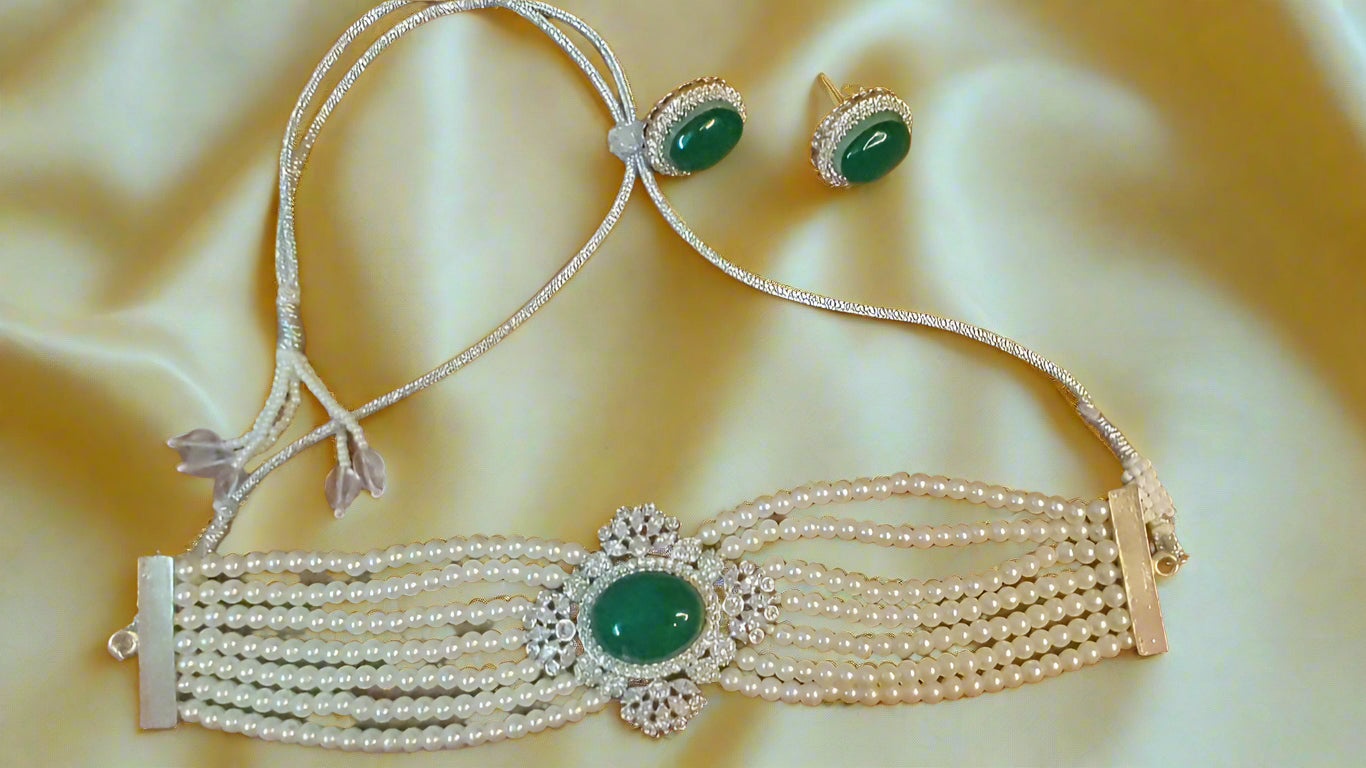 PEARL CHOKER