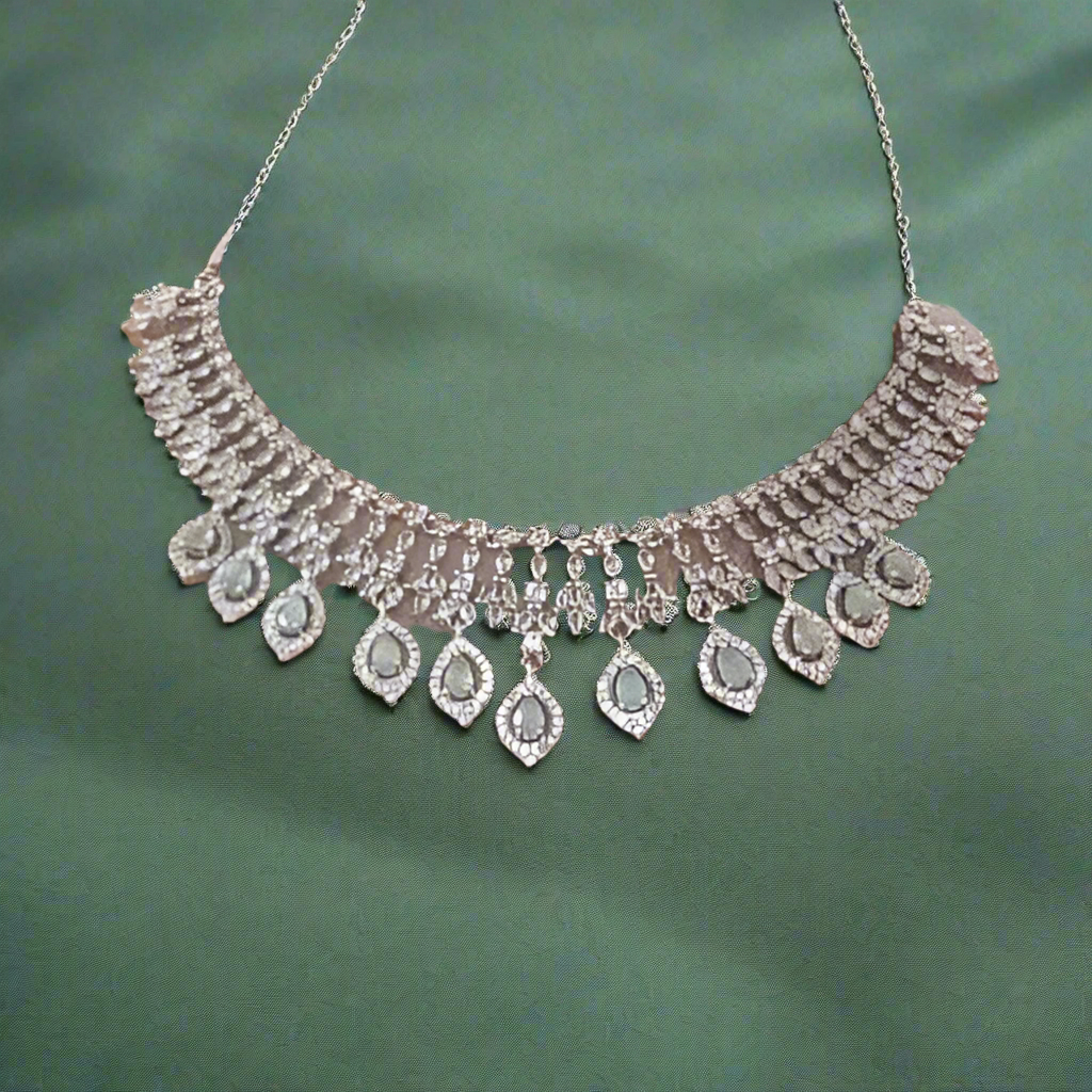 MINT GREEN AD NECKLACE