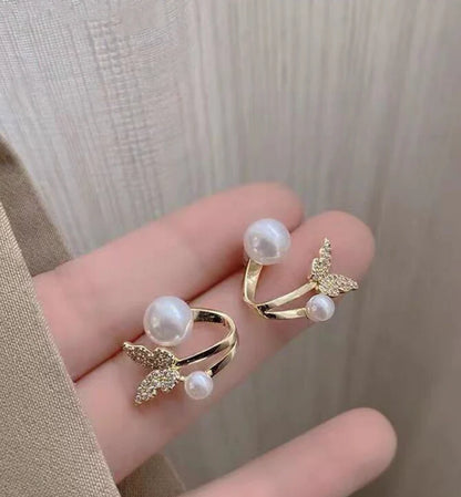 Butterfly Pearl Stud Earring
