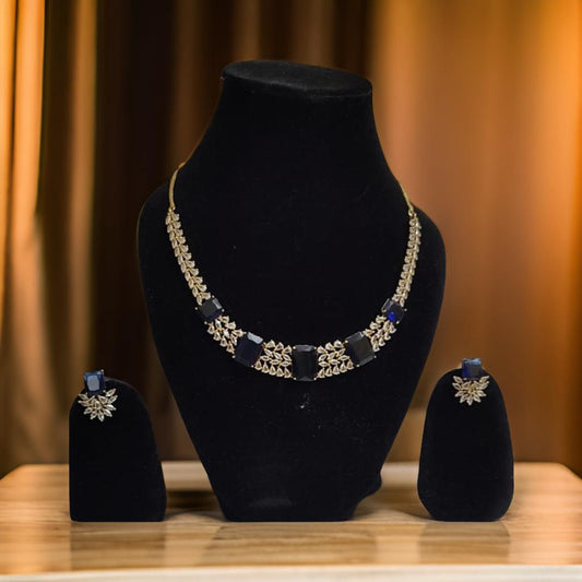 RADIANCE ROYALE NECKLACE