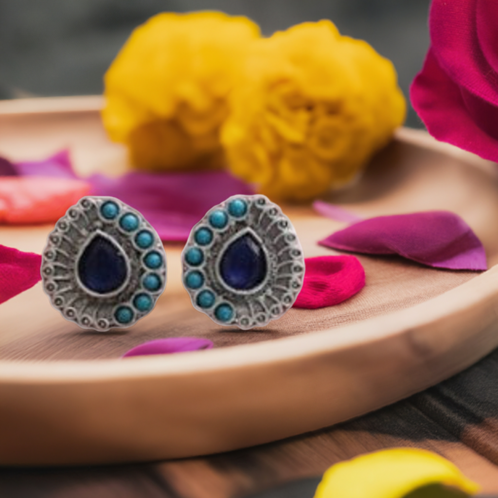 Silver Tone Oxidised Earring