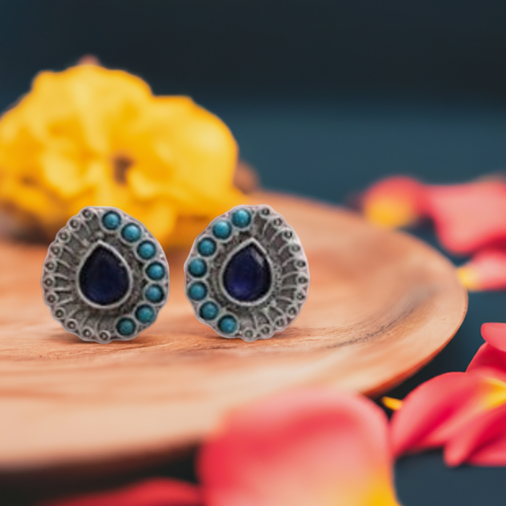 Silver Tone Oxidised Earring